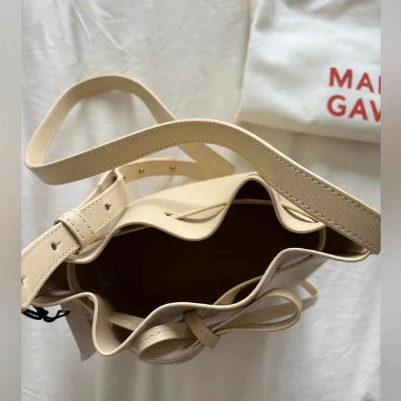 Mansur Gavriel Mini Mini Bucket Bag - Picture 4 of 4